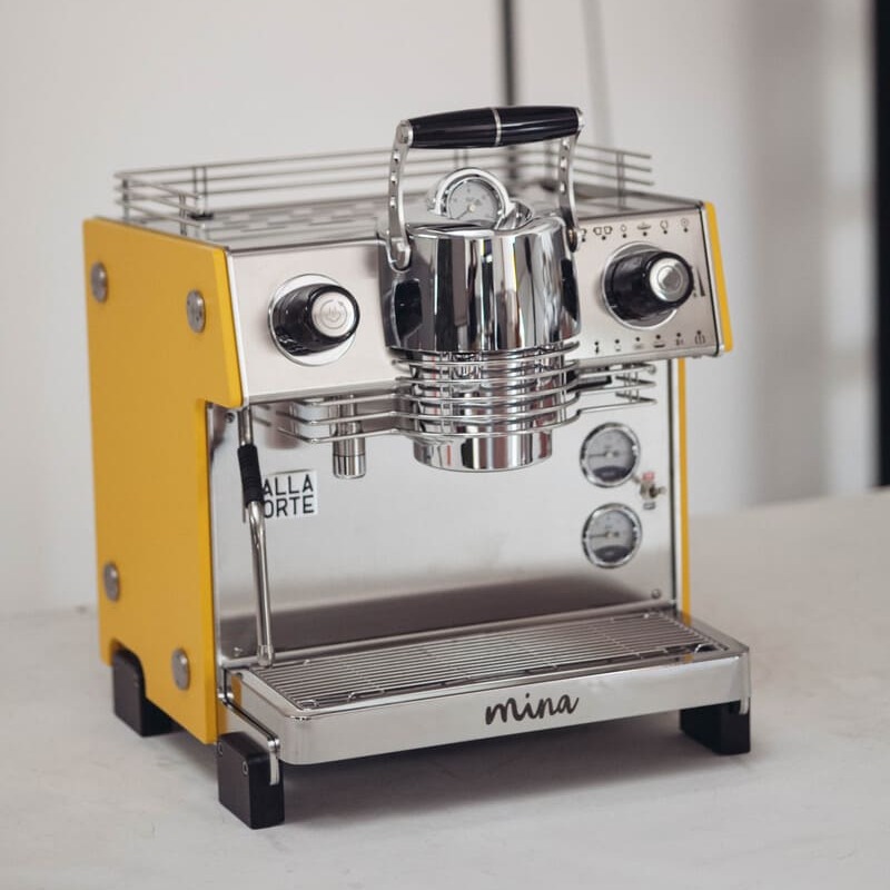 Mina 4 - Máquinas de espresso profesionales