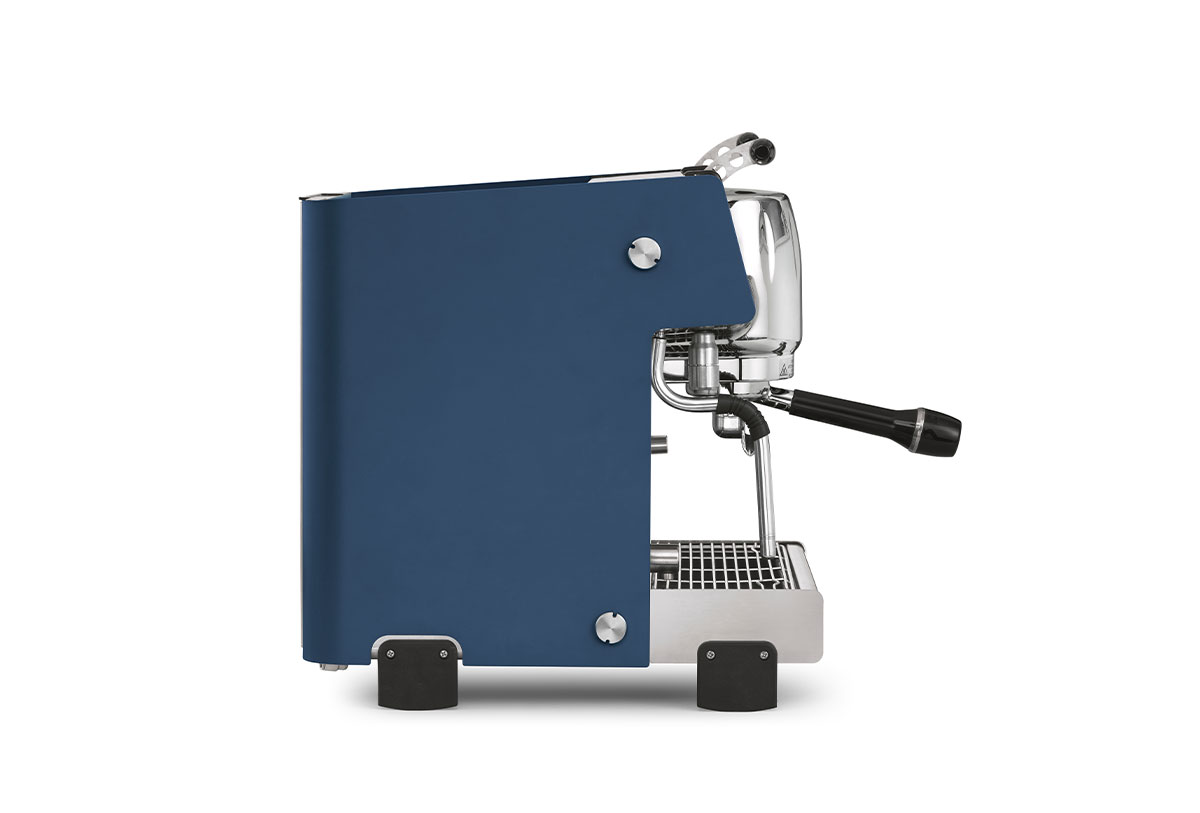 Studio One - navyblue 2 - Professional Espresso Machines