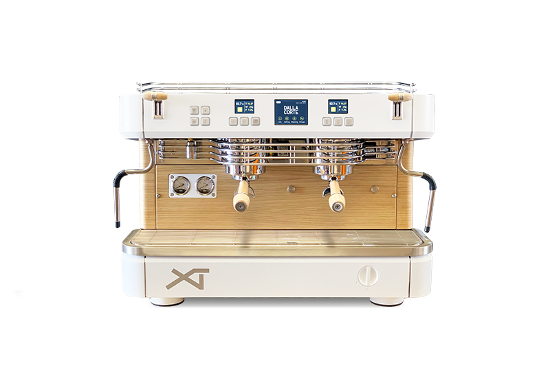 XT - whiteoak 1 - Professional Espresso Machines