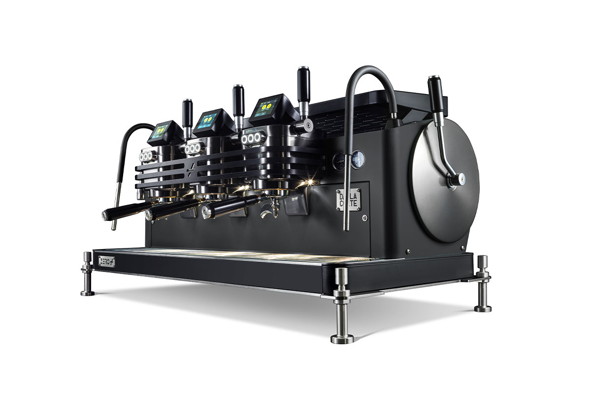 Zero Plus Barista - totalblack 2 - Professional Espresso Machines