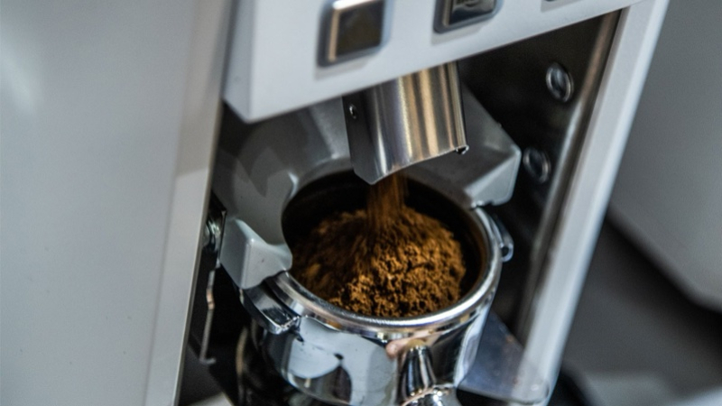 Professional coffee grinder: why the future of espresso starts with grinding